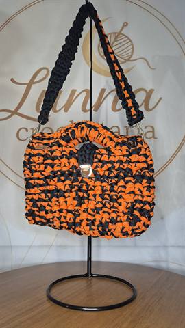 Bolsa Malinha Laranja e Preta — foto 2