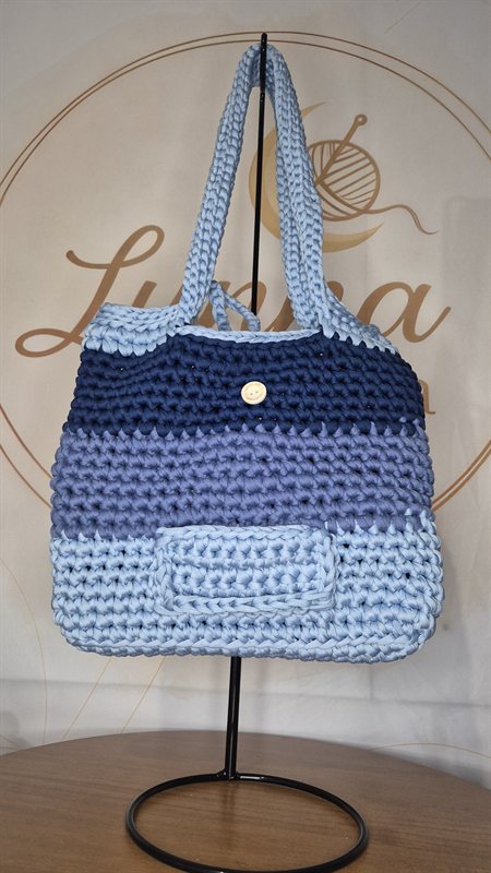 Bolsa Sacola Tons de Azul — bolsa de crochê feita à mão, cor tons de azul
