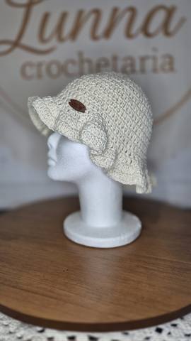 Chapeu Baby em crochê feita à mão